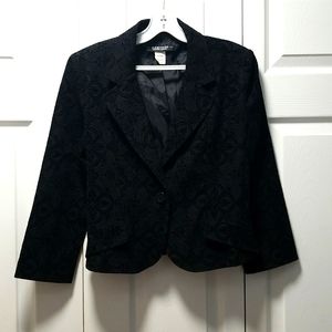 Rampage Black Cropped Velvet Floral Embossed Patterned Size Small